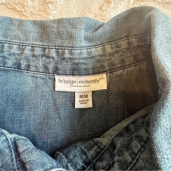 Liz Lange Maternity  Denim Long Sleeve Shirt size M B19 - Picture 6 of 7